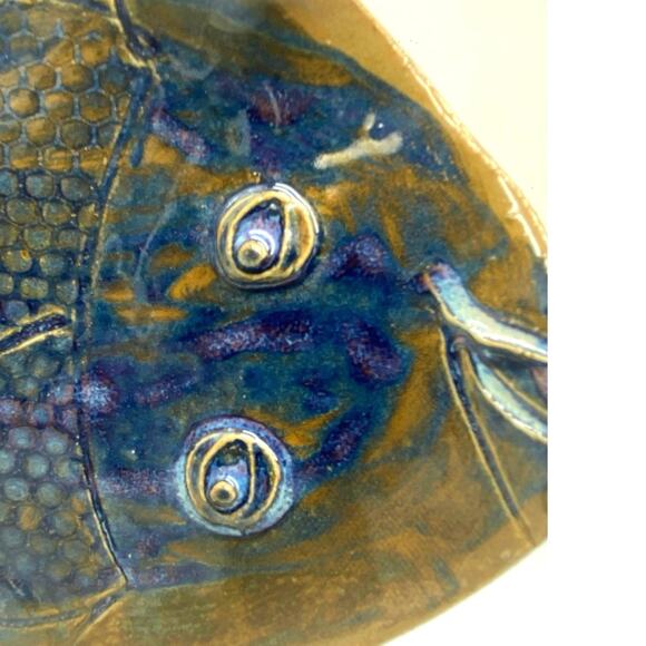Handmade Studio‎ Ceramic Art Pottery Blue Fish Serving Plate Trinket dish SIGNED - Picture 5 of 9